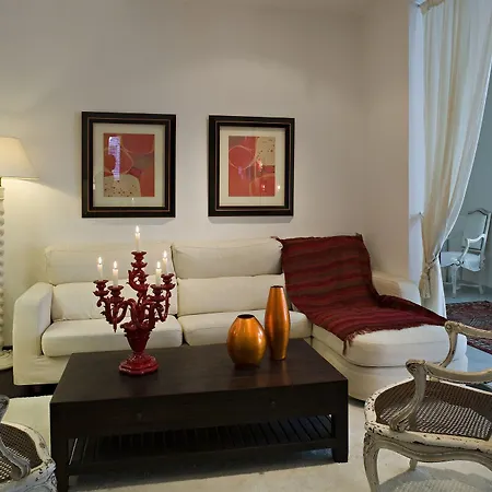 Hotel Les Bories & 5*