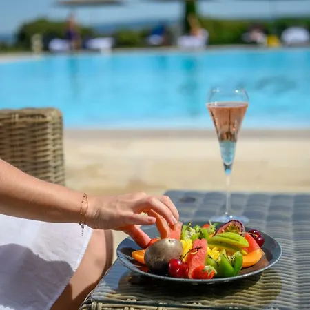 Les Bories & Hotel 5*